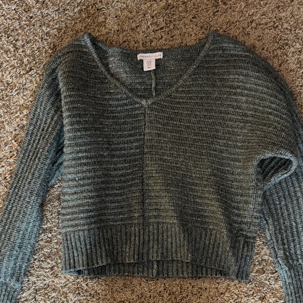 Sincerely Jules Women's Olive V-Neck Sweater